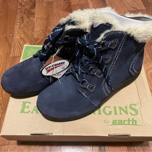 Navy Earth Origins Womens Boots